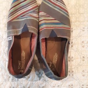 Stripped  TOMS